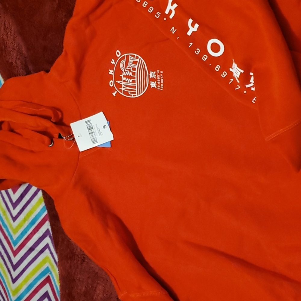 Red crop Hoodie size S